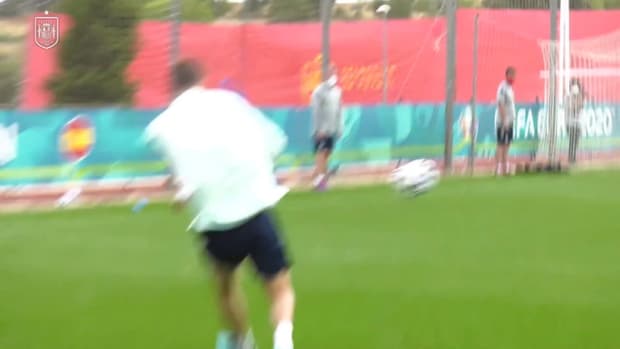 Spain's finishing practice ahead of decisive game vs Slovakia